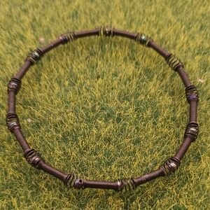 Slinky Black Wire Bracelet B3328